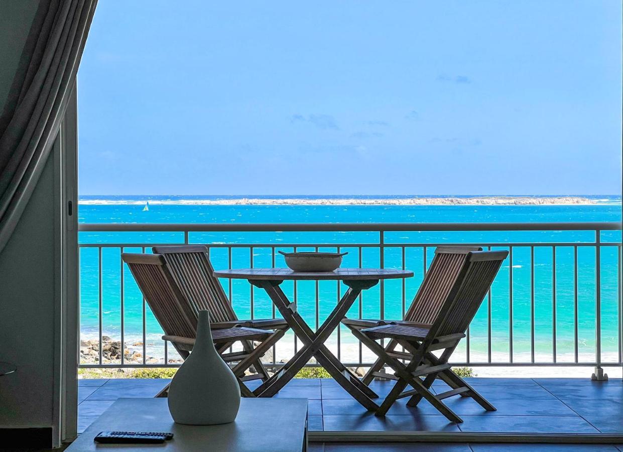 Ferienwohnung Front Line Unit 520 Ft2 - 48 M2, On Second Floor, Stunning Ocean View Cul de Sac Exterior foto